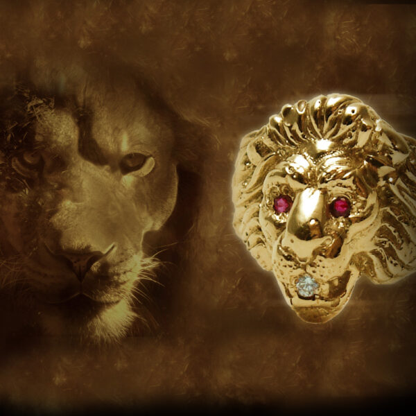 Gold Lion Ruby Eyes Ring